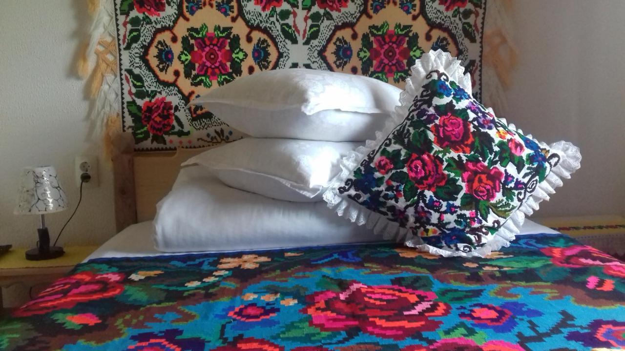 Sub Creasta Cocosului Otel Breb Dış mekan fotoğraf